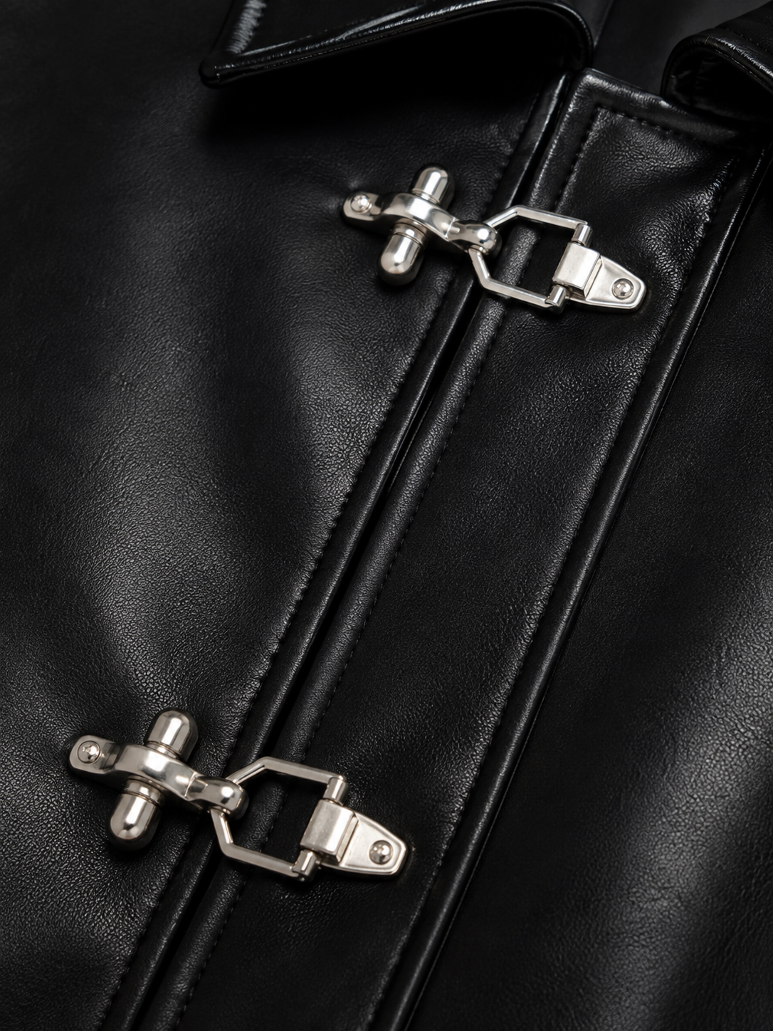 Black Cropped Metal Clasp Leather Jacket